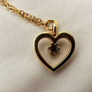 Gold tone heart rhinestone pendant necklace thumbnail 9