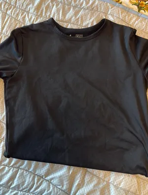 Black fleece top Size M thumbnail 1