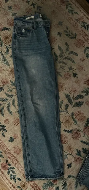 Universal Threads Midrise 90s baggy thumbnail 1