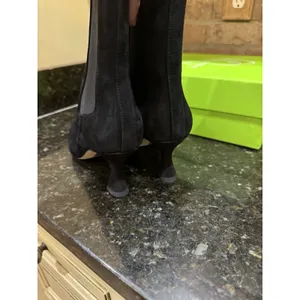 Sam Edelman NEW Lani Women Size 6 Black Suede Square Toe Kitten Heel Boot thumbnail 6