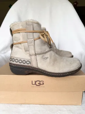 UGG Australia Cove Fieldstone Suede Sheepskin Boots 5136 Womens 8 With Box thumbnail 7