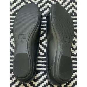 Time & Tru Black Buckle Croc Flats thumbnail 10