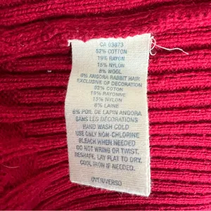 American Eagle Outfitters Vintage 90s Y2K Fitted Knit Sweater Size Small Red thumbnail 6