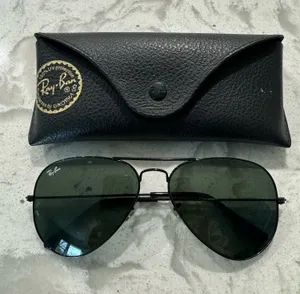 Ray-Ban Aviator Sunglasses Black thumbnail 1