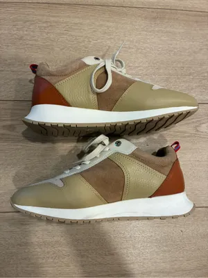 J. McLaughlin Women’s Emerson Leather & Suede Sneaker Size 9 thumbnail 3