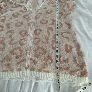 POL Distressed Leopard Show your Spots Zip Up Size Small thumbnail 7