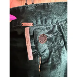 Free People Stretch Velvet Cropped Pants Green Soft Luxurious Womens Size 26 thumbnail 6