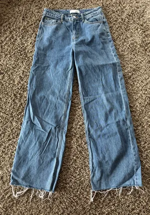 Wide-Leg Vervet Jeans thumbnail 1
