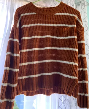 TJ Maxx Sweater thumbnail 1