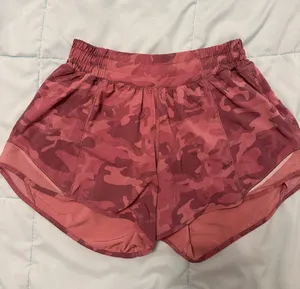 Lululemon Pink Camo Hotty Hot Short II thumbnail 2