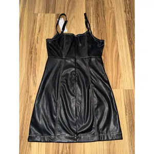 Urban Outfitters NEW Faux Leather Minidress size XS Black‎ thumbnail 5