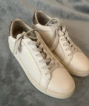 Coach Shoes thumbnail 2