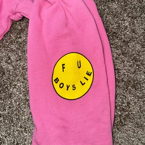 Boys Lie Perfect Match Sweatshirt Womens One Size Pink Good Graphic‎ Crewneck thumbnail 6