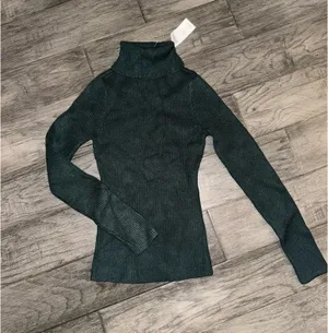 Abercrombie LuxeLoft green turtleneck NWT thumbnail 2
