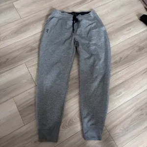 On‎ Running Womens Sweatpants Grey Heather Joggers Size S Swiss Engineering thumbnail 4