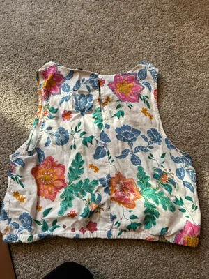 Rachel Zoe Floral top thumbnail 2