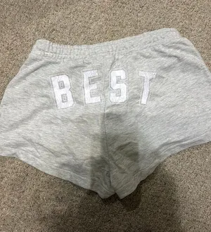 Best Women’s Shorts thumbnail 1