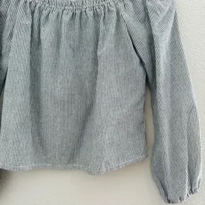 Brandy Melville Striped Off The Shoulder Top‎ thumbnail 5