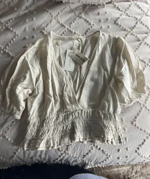 Blouse Tan Size M thumbnail 1