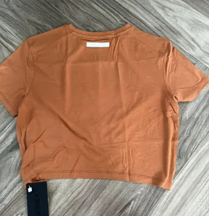 Alphalete Woman’s Premium Wrop SS Crop - Camel , Size XL thumbnail 7