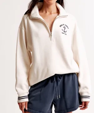 Abercrombie Crewneck thumbnail 1