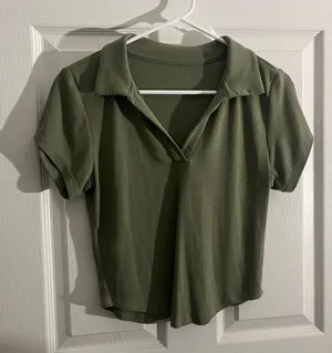 Old Navy Cropped Polo thumbnail 1