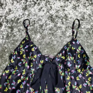Victoria's Secret‎ Butterfly Print Slip thumbnail 2