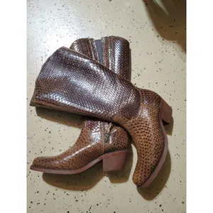 New Women’s Reba by Justin RM257 Brown Leather McAlester Western Boot size 9.5 B thumbnail 3