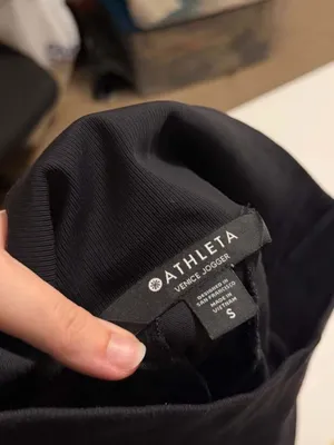 $109 Athleta Venice High Rise Jogger Women’s Size S in Black thumbnail 15