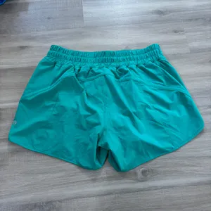 Lululemon Track That Mid-Rise Lined Short 5" Maldives Green Women Size 14 thumbnail 4