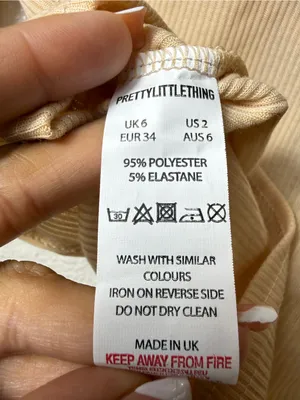 Nwt PrettyLittleThing Beige Ribbed Tie-Front Crop Top‎ Size 2 thumbnail 6