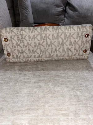 Michael Kors Purse thumbnail 7