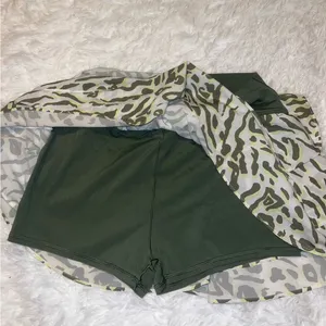 Aerie Green Patterned Athletic Animal Print Skirt size XL thumbnail 4