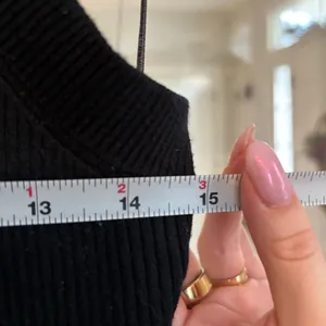Old Navy Fitted Sleeveless Rib-Knit Midi Sweater Dress Ribbed Black Large Tank thumbnail 5