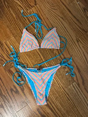 Triangl Bikini thumbnail 6