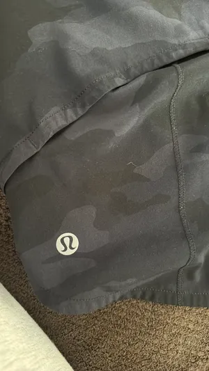 Lululemon Shorts thumbnail 4