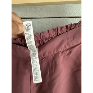 Athleta Calm Cool Pant Women's M Rose Pink Wide Leg Breathable Lightweight Silky thumbnail 9