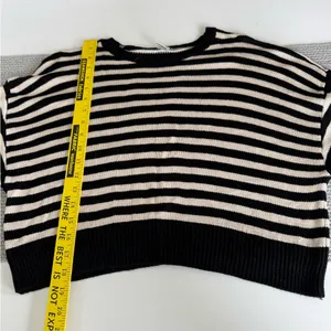 PINK Victoria’s Secret Black Ivory Striped Cropped Crewneck Sweater Sz Medium thumbnail 9