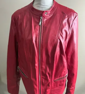 NWT C & A Red Leather Zip thumbnail 1