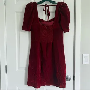 WAYF Scarlet Velvet Puff Sleeve Mini Dress M NWT Holiday Party Red‎ thumbnail 4
