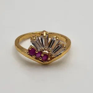 Vintage Gold Tone Ruby & Glass Ring (7.5) Pink thumbnail 6