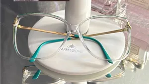 Gucci Eyeglasses thumbnail 1