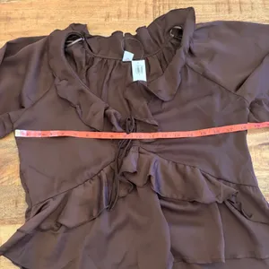 Old Navy Satin‎ Ruffle Tie Front Blouse Top Womens S Romantic Casual Chic Brown thumbnail 7
