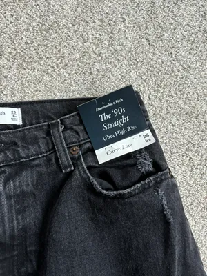 Jeans thumbnail 3