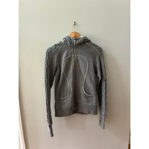 Lululemon Scuba Full Zip Hoodie Women's Size 6 Heather Gray EUC thumbnail 3