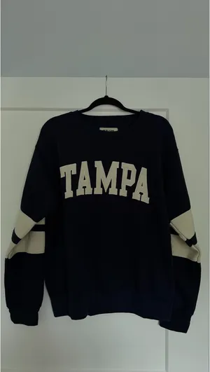 Tampa Navy Blue Crewneck Size L thumbnail 3