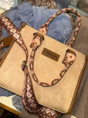 Wrangler Bag Crossbody thumbnail 1