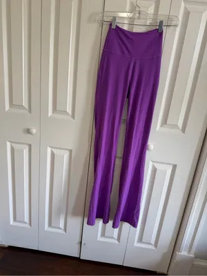 Lululemon Groove Super-High-Rise Flared Pant *Nulu Moonlight Magenta Size 0 thumbnail 9