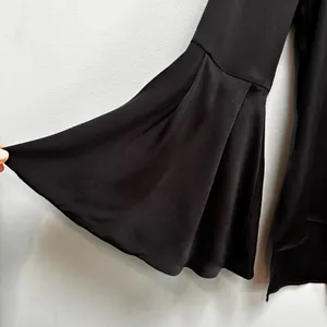 Alice + Olivia Myrtle Trumpet Sleeve Black Silk Blouse XS thumbnail 7