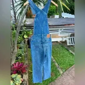 Levi's Levi Strauss & Co Denim Jeans Overalls Tag Label Western‎ Festival Cowboy thumbnail 3